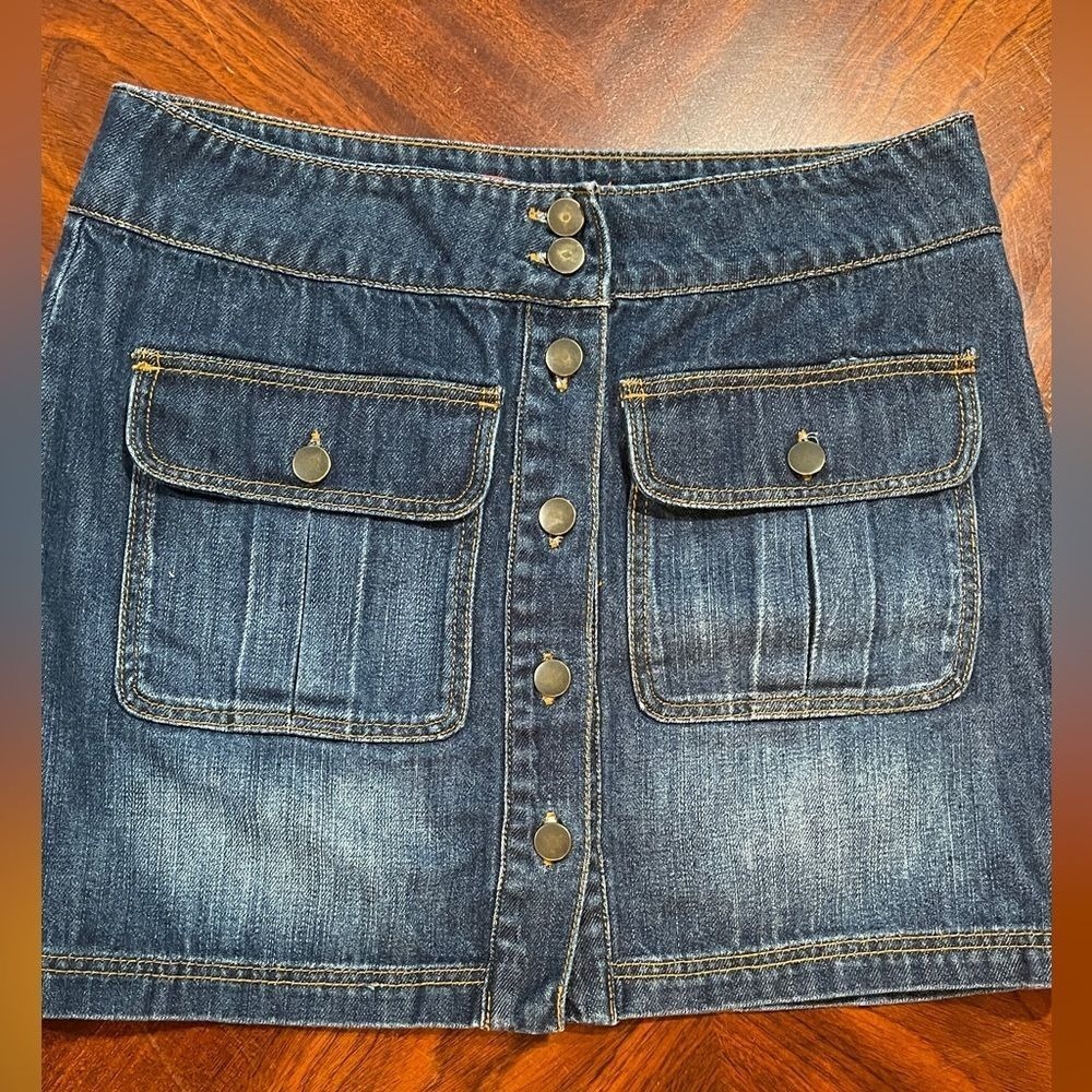 Chelsea Violet Denim Mini Skirt Button Front Y2K Cargo Pockets Size M